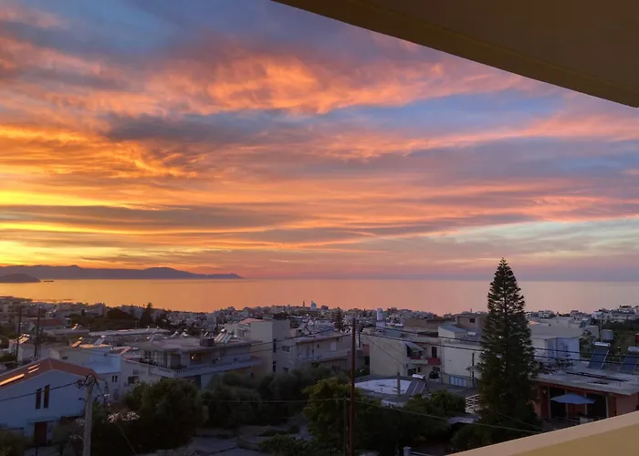 Stephanie\'S Place - Charming Apartment With Sea View